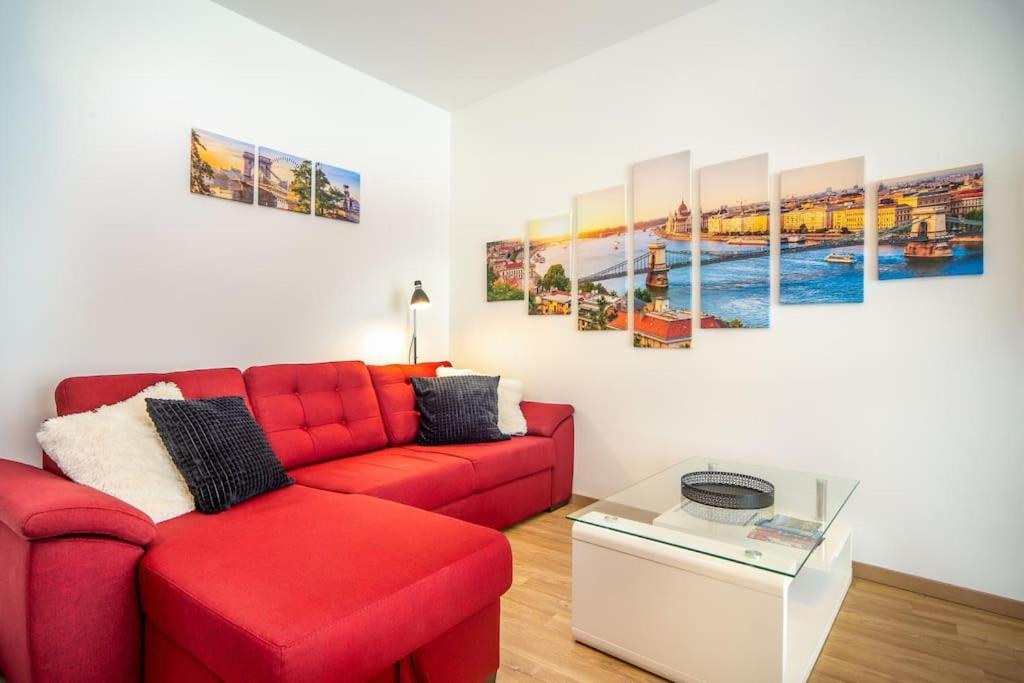 Grace Pine Apartment 1 Βουδαπέστη Εξωτερικό φωτογραφία