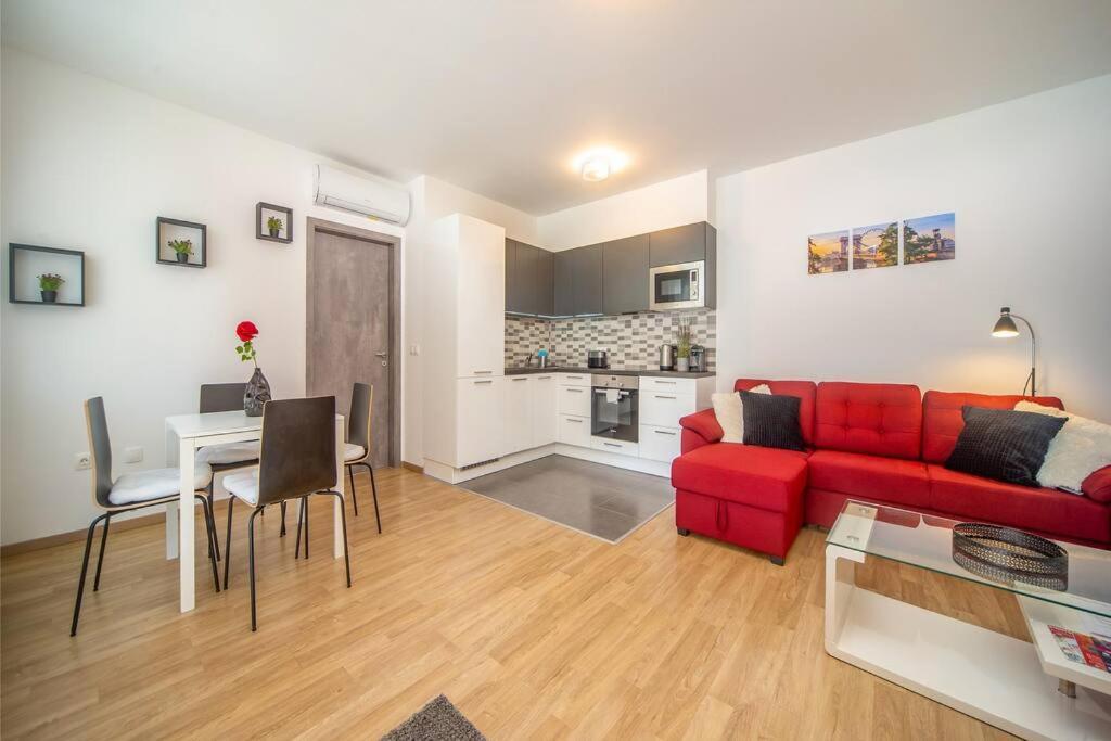 Grace Pine Apartment 1 Βουδαπέστη Εξωτερικό φωτογραφία